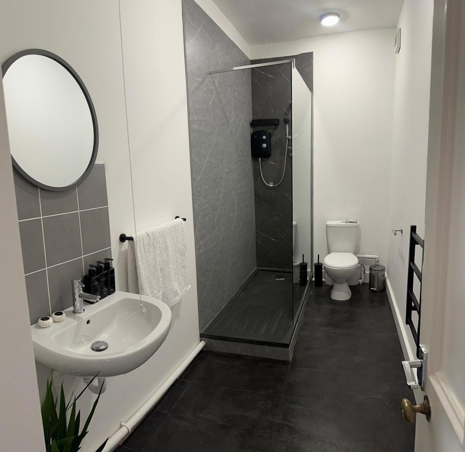 Cozy Flat By Birmingham Canals & City Centre Kültér fotó